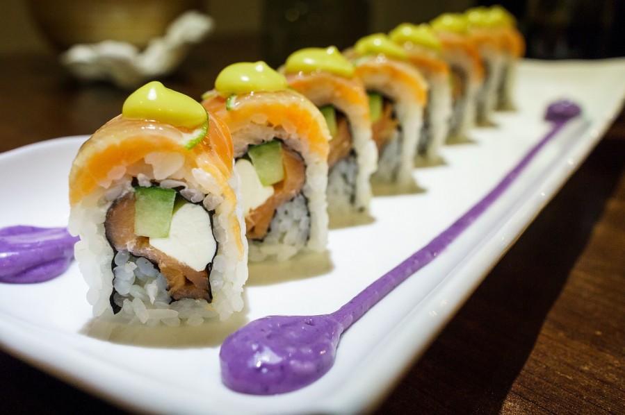 20 Best Sushi Rolls, Ranked